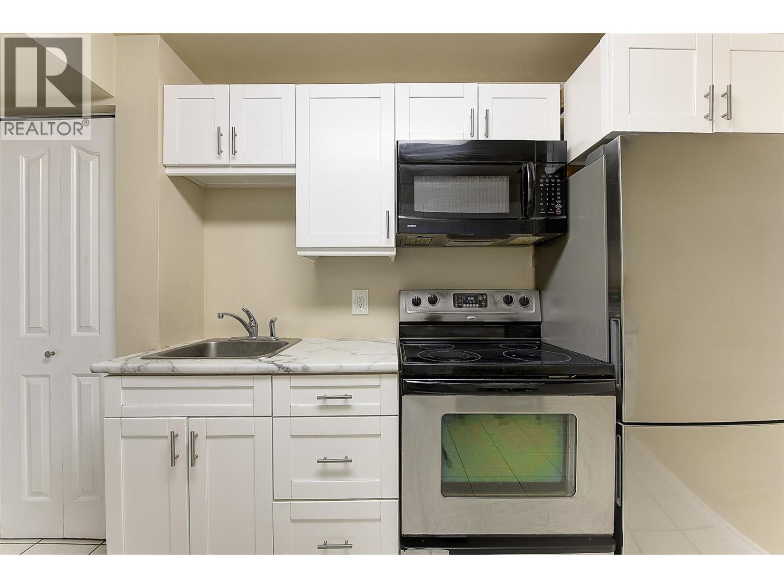 741 Westpoint Drive, Kelowna, British Columbia  V1W 2Z4 - Photo 65 - 10386061
