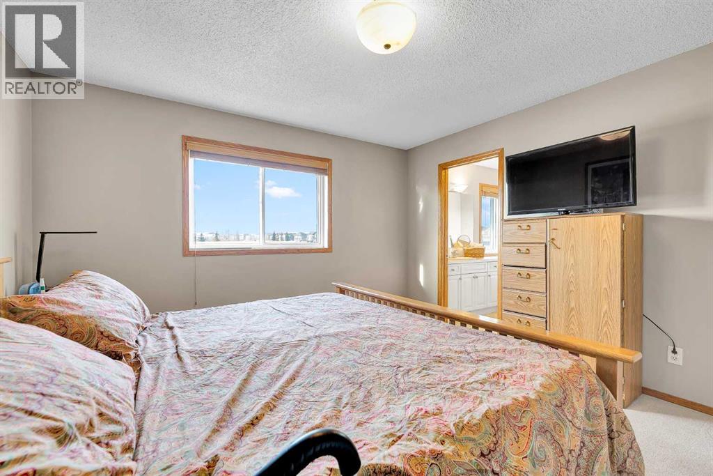 132 Saddletree Close NE, Calgary, Alberta  T3J 5J1 - Photo 15 - A2278465