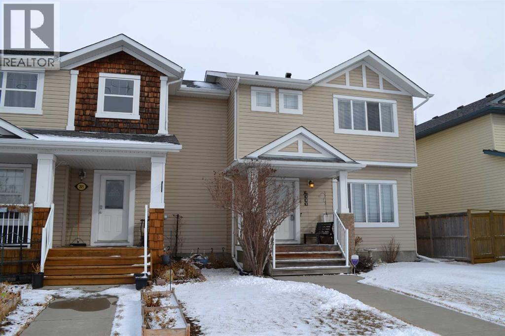 209 Lakeview Inlet, Chestermere, Alberta  T1X 1P4 - Photo 2 - A2294307