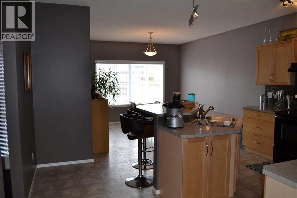 209 Lakeview Inlet, Chestermere, Alberta  T1X 1P4 - Photo 13 - A2294307