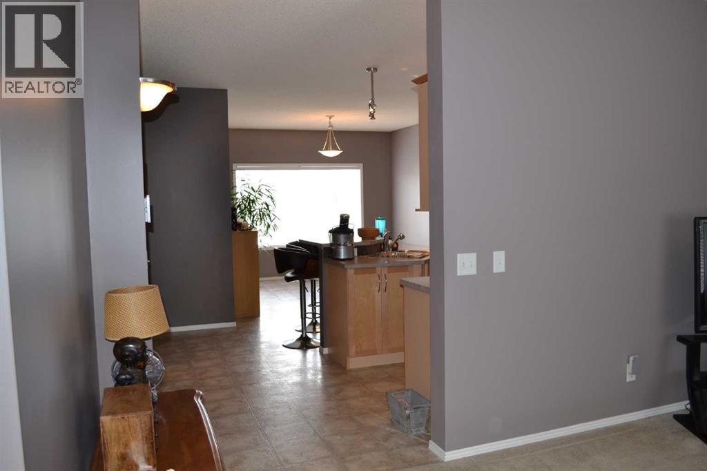 209 Lakeview Inlet, Chestermere, Alberta  T1X 1P4 - Photo 10 - A2294307