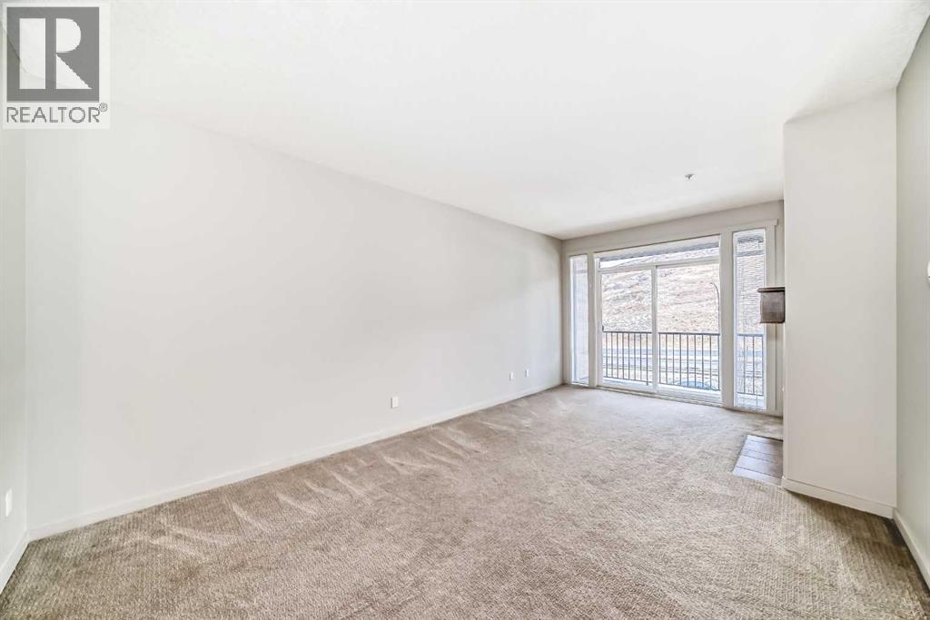 208, 141 Mountain Street, Cochrane, Alberta  T4C 1Z5 - Photo 4 - A2297162