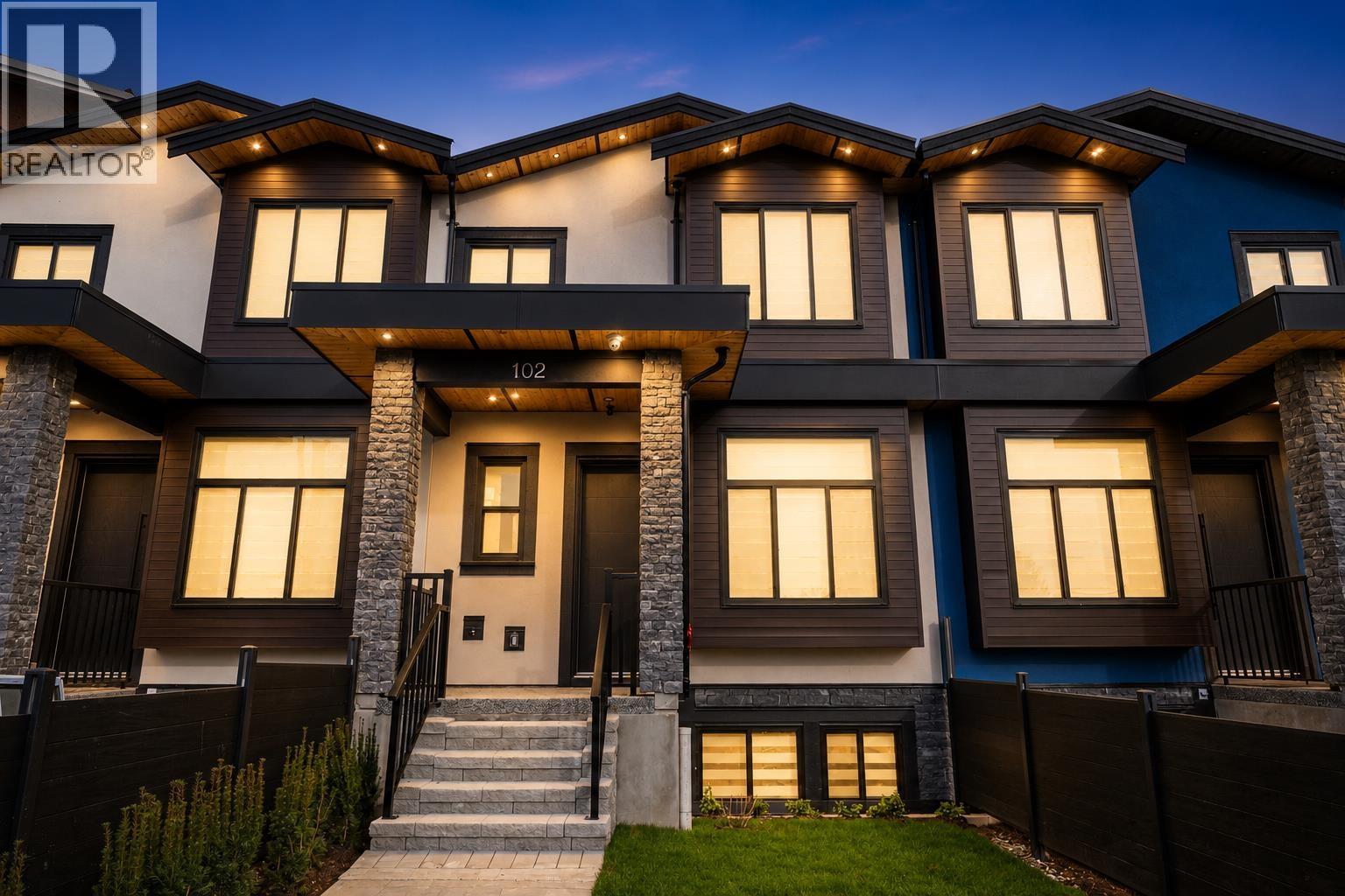 102 1149 Dansey Avenue, Coquitlam, British Columbia  V3K 3H5 - Photo 1 - R3124004