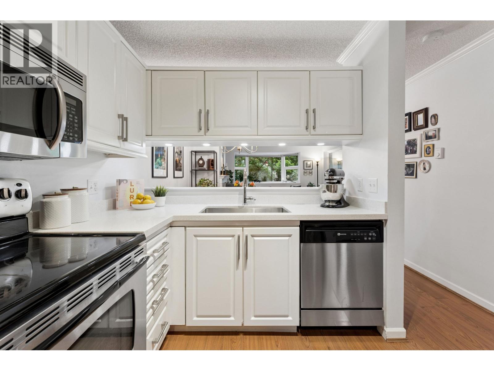 105 2256 W 7th Avenue, Vancouver, British Columbia  V6K 1Y2 - Photo 11 - R3124000