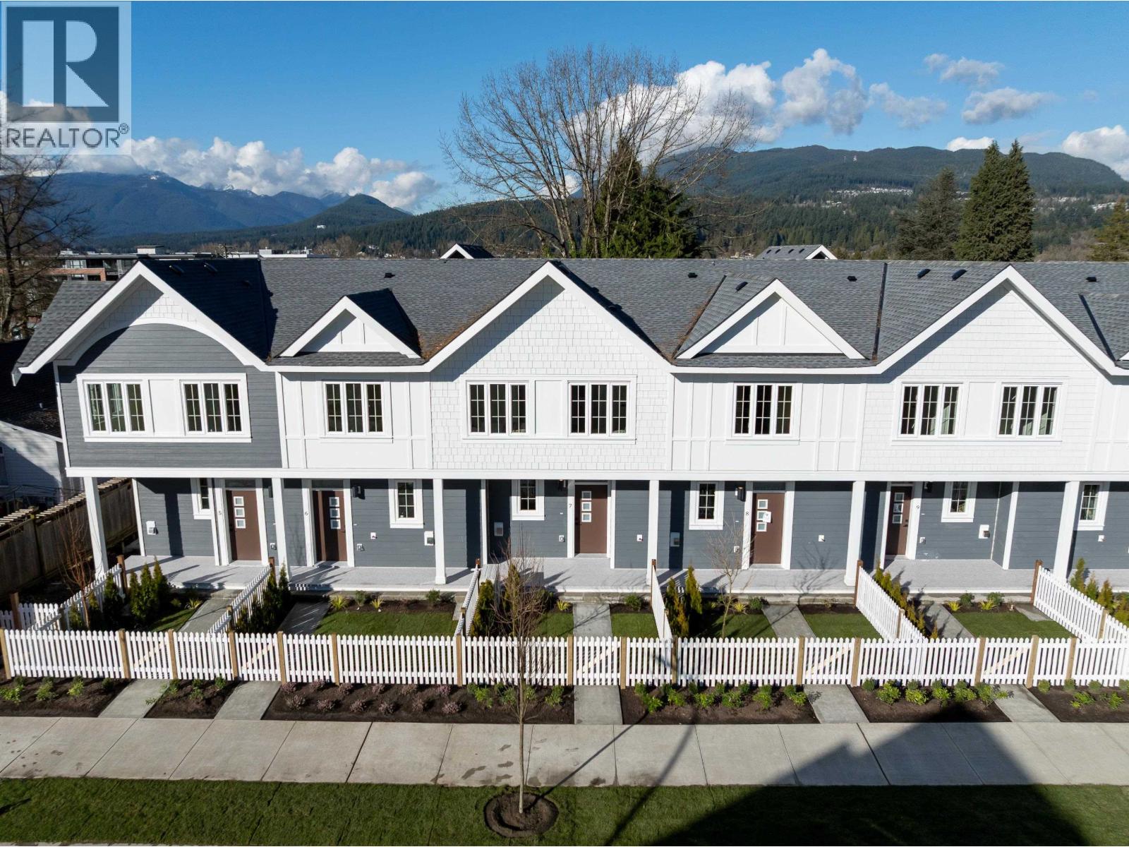 3 2807 St. Andrews Street, Port Moody, British Columbia  V3H 2H3 - Photo 2 - R3124002