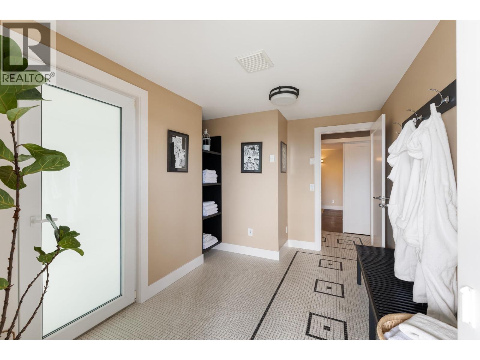 75 Tidewater Way, Lions Bay, British Columbia  V0N 2E0 - Photo 33 - R3123998
