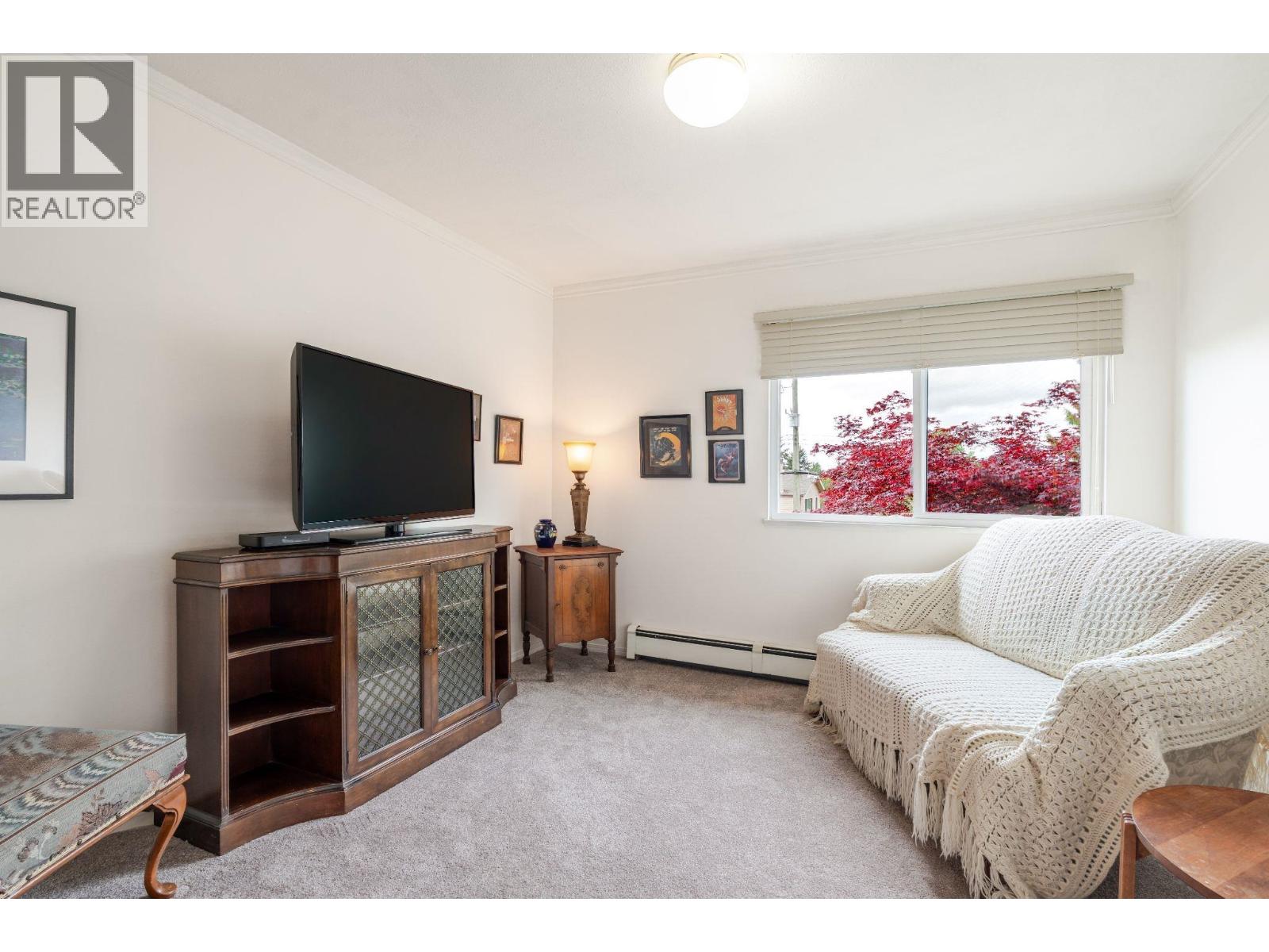 3298 Mahon Avenue, North Vancouver, British Columbia  V7N 3T5 - Photo 8 - R3123999