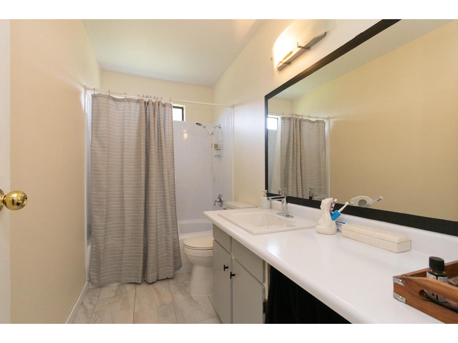 26728 33 Avenue, Langley, British Columbia  V4W 3G2 - Photo 18 - R3123963