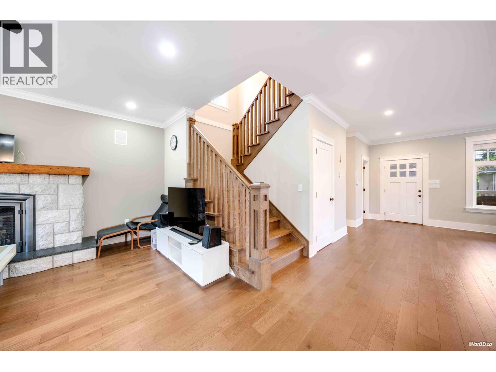 221 Ninth Avenue, New Westminster, British Columbia  V3L 2A2 - Photo 19 - R3122479