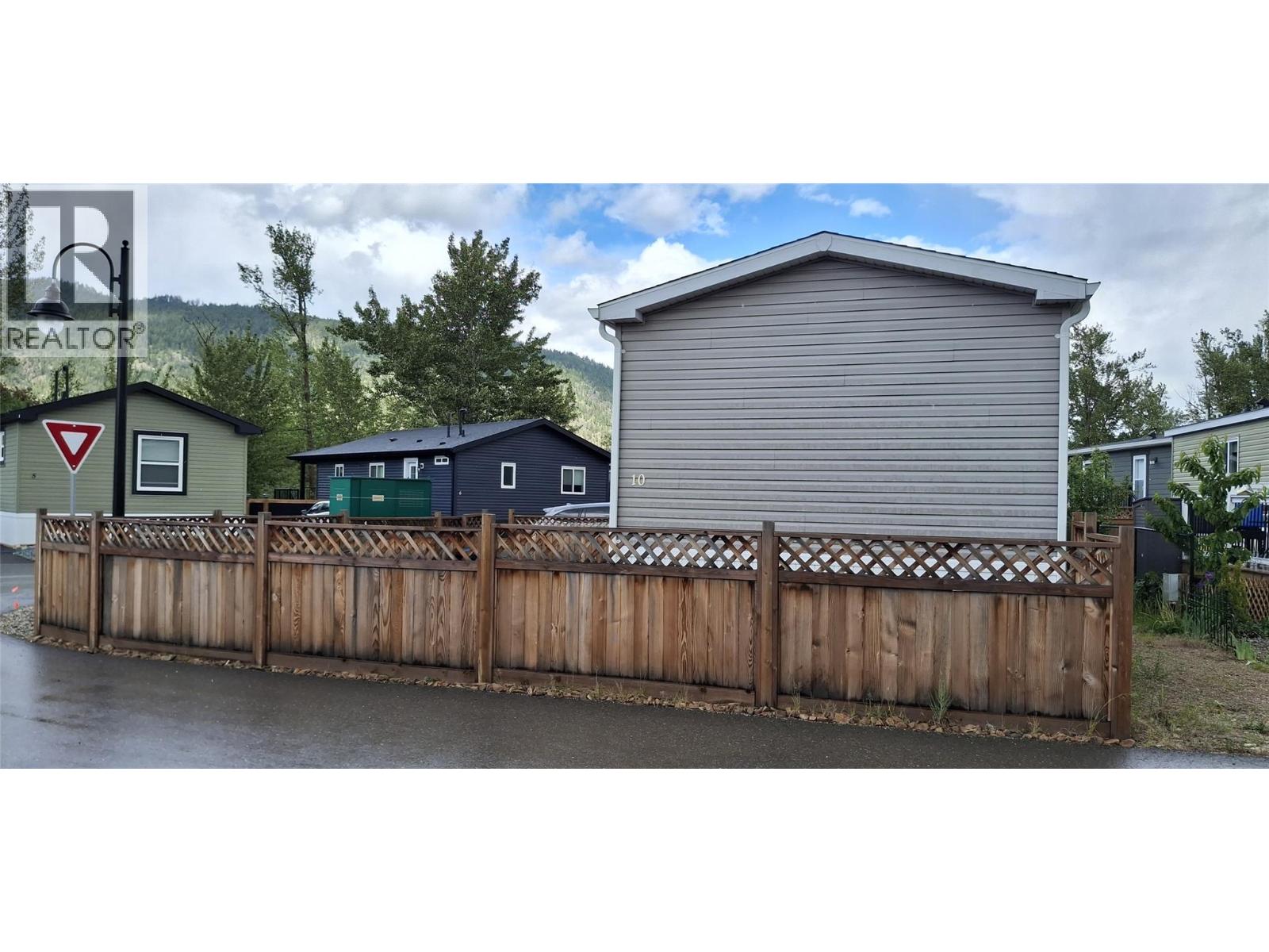 235 Aylmer Road Unit# 10, Chase, British Columbia  V0E 1M1 - Photo 16 - 10386816