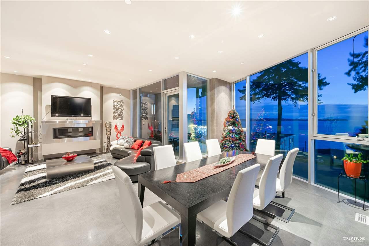 14523 Magdalen Avenue, White Rock, British Columbia  V4B 2X5 - Photo 6 - R3124036