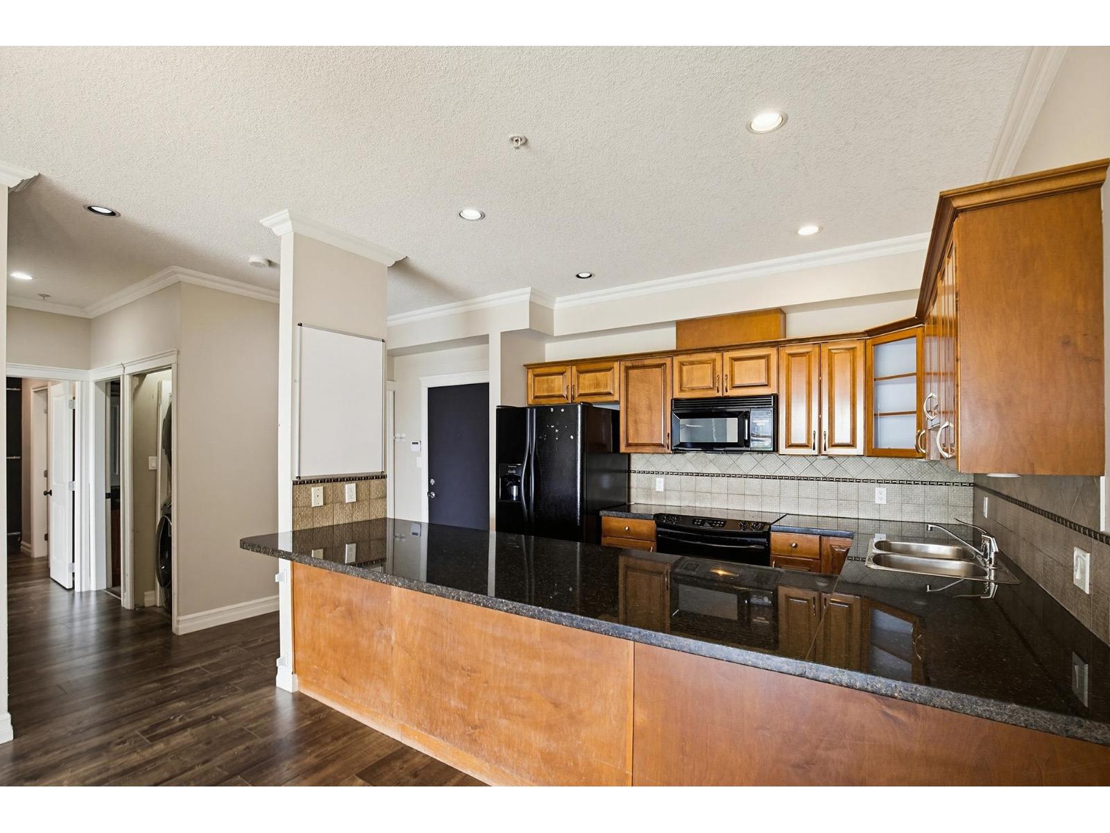 A120 33755 7th Avenue, Mission, British Columbia  V2V 0A4 - Photo 3 - R3123908