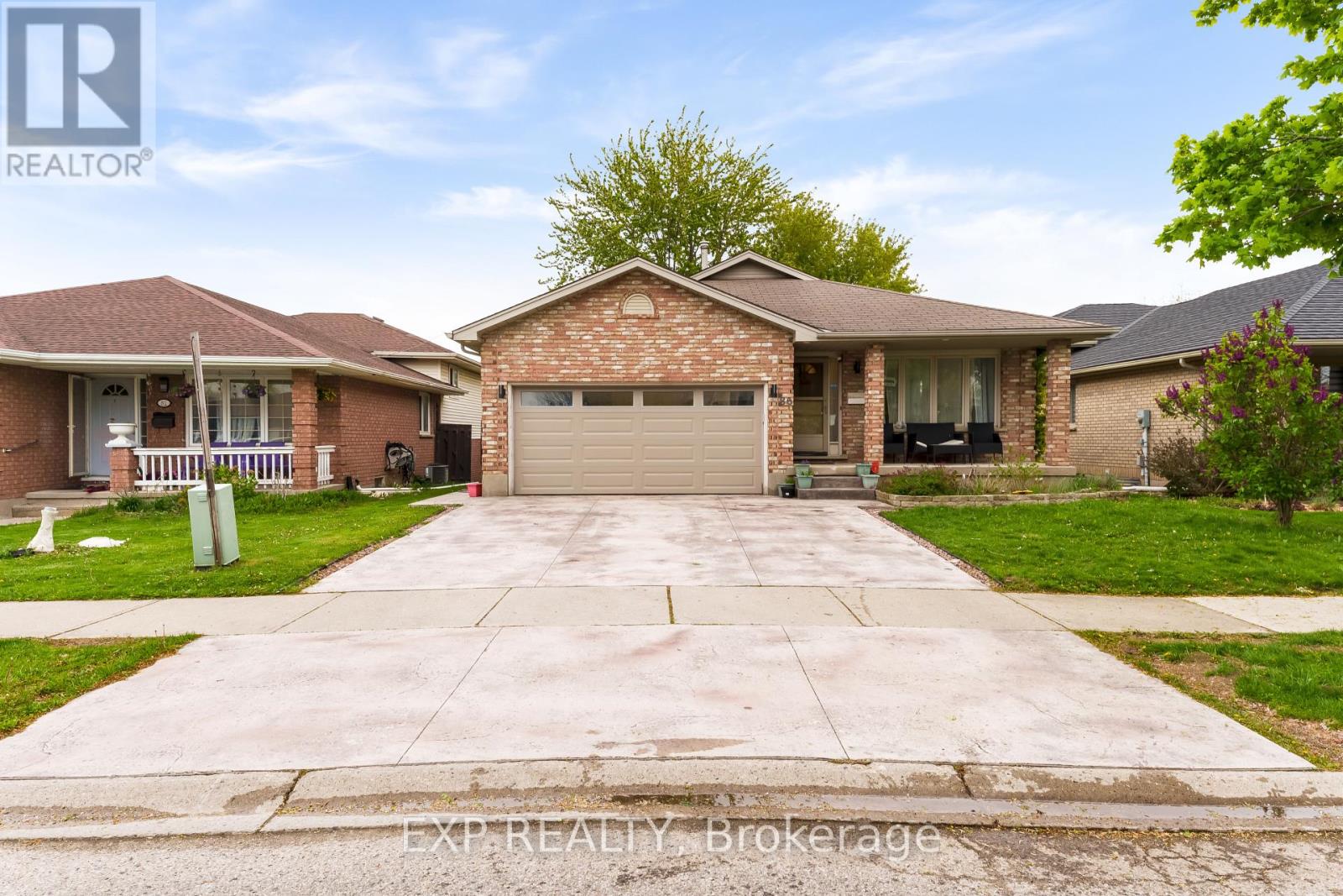 86 KRISTINA CRESCENT, London South, Ontario