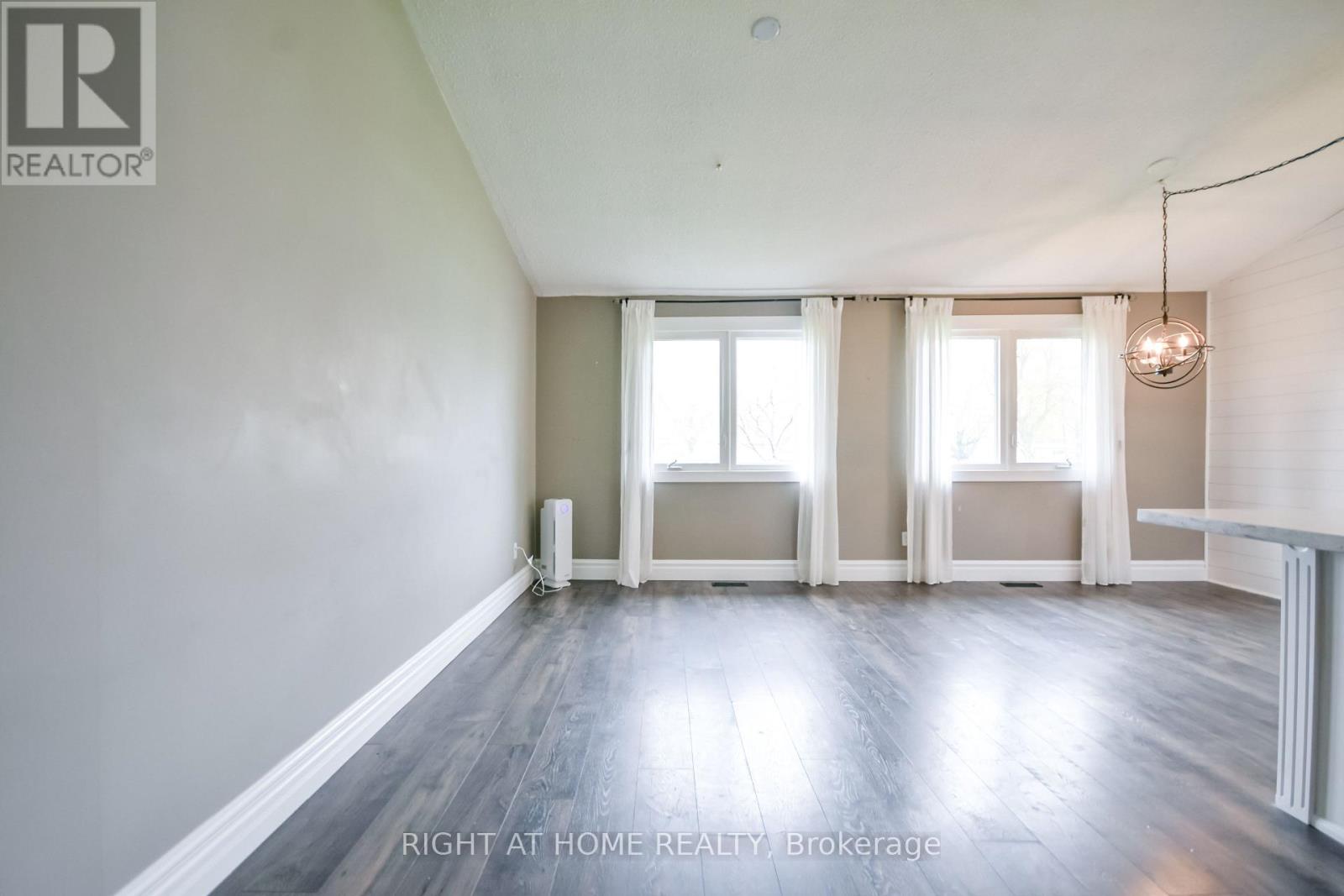 99 Oren Boulevard, Barrie (Sunnidale), Ontario  L4N 4M3 - Photo 14 - S13131200
