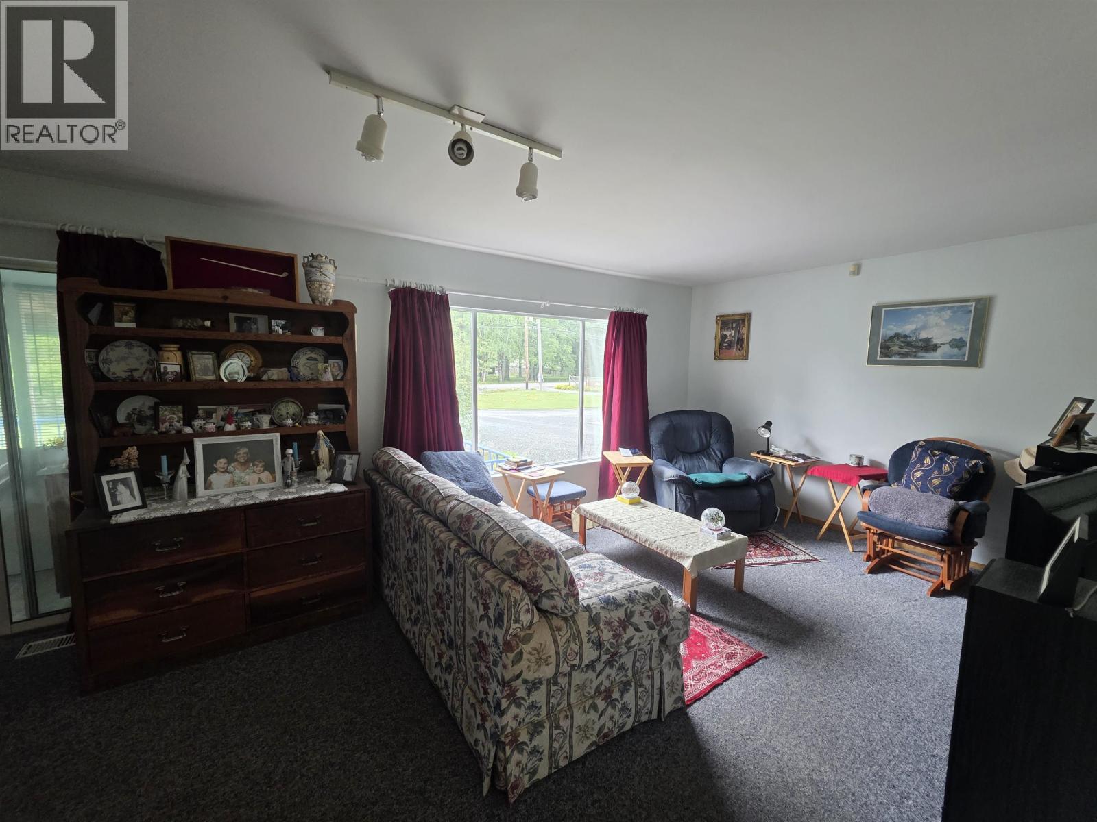 3940 Old Lakelse Lake Drive, Terrace, British Columbia  V8G 3V1 - Photo 14 - R3124021