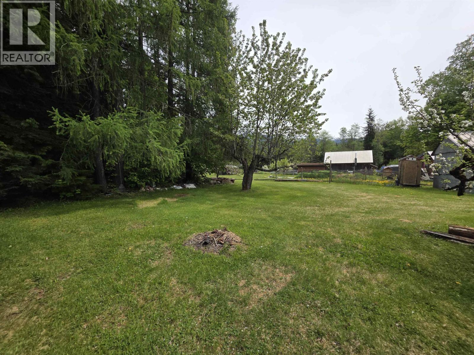 3940 Old Lakelse Lake Drive, Terrace, British Columbia  V8G 3V1 - Photo 37 - R3124021