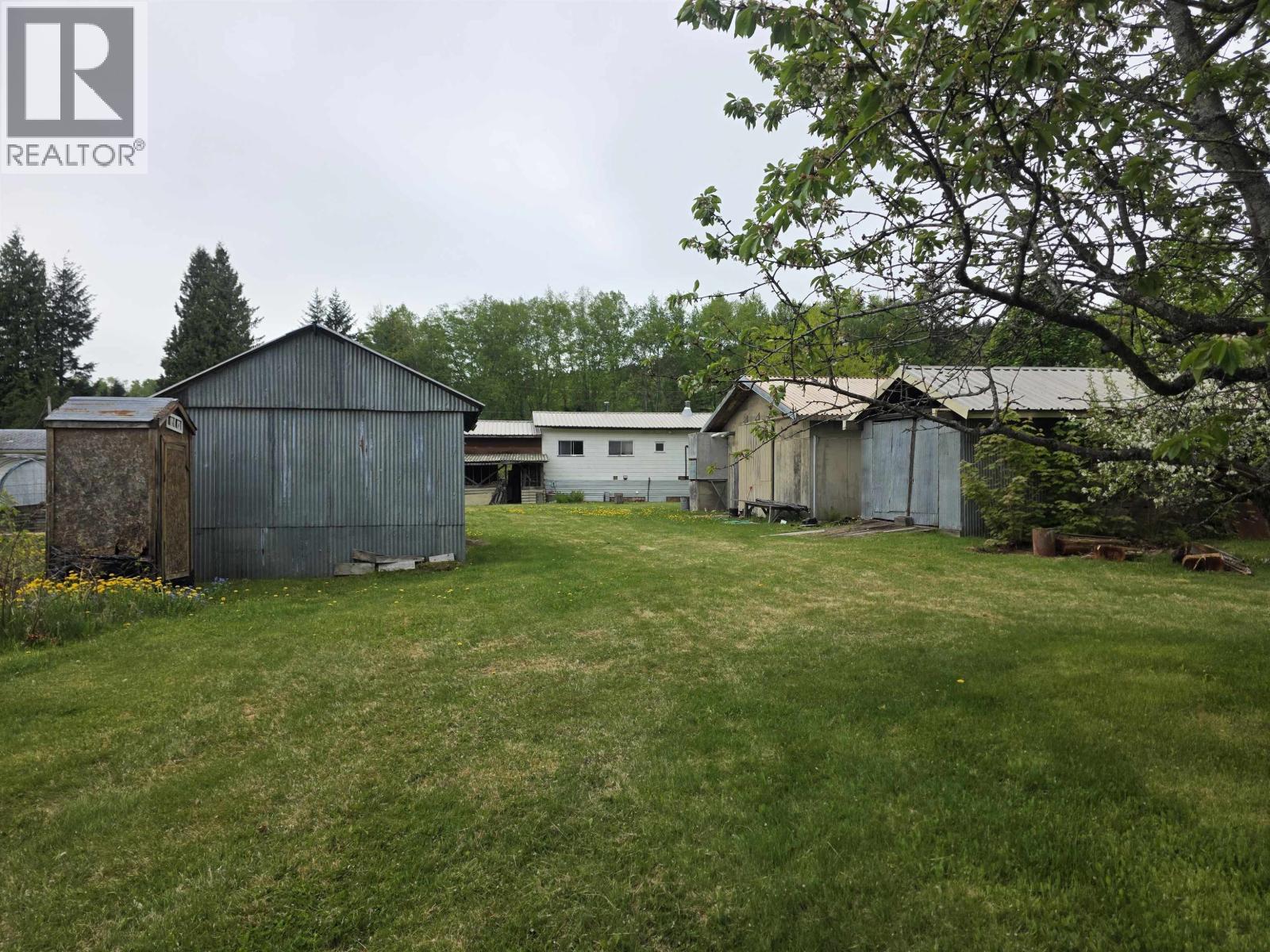 3940 Old Lakelse Lake Drive, Terrace, British Columbia  V8G 3V1 - Photo 35 - R3124021