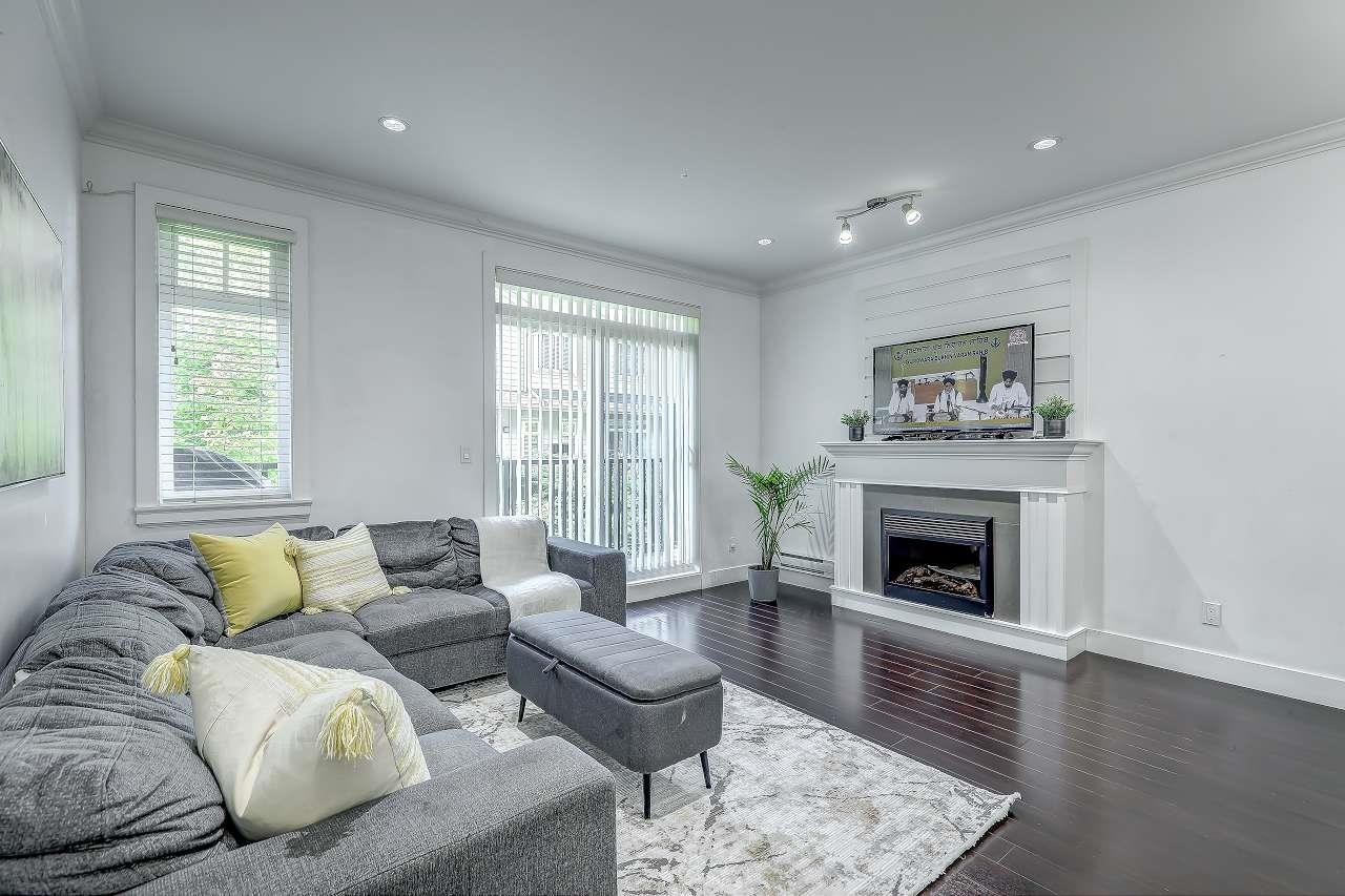 9 6383 140 Street, Surrey, British Columbia  V3W 0E9 - Photo 3 - R3123385
