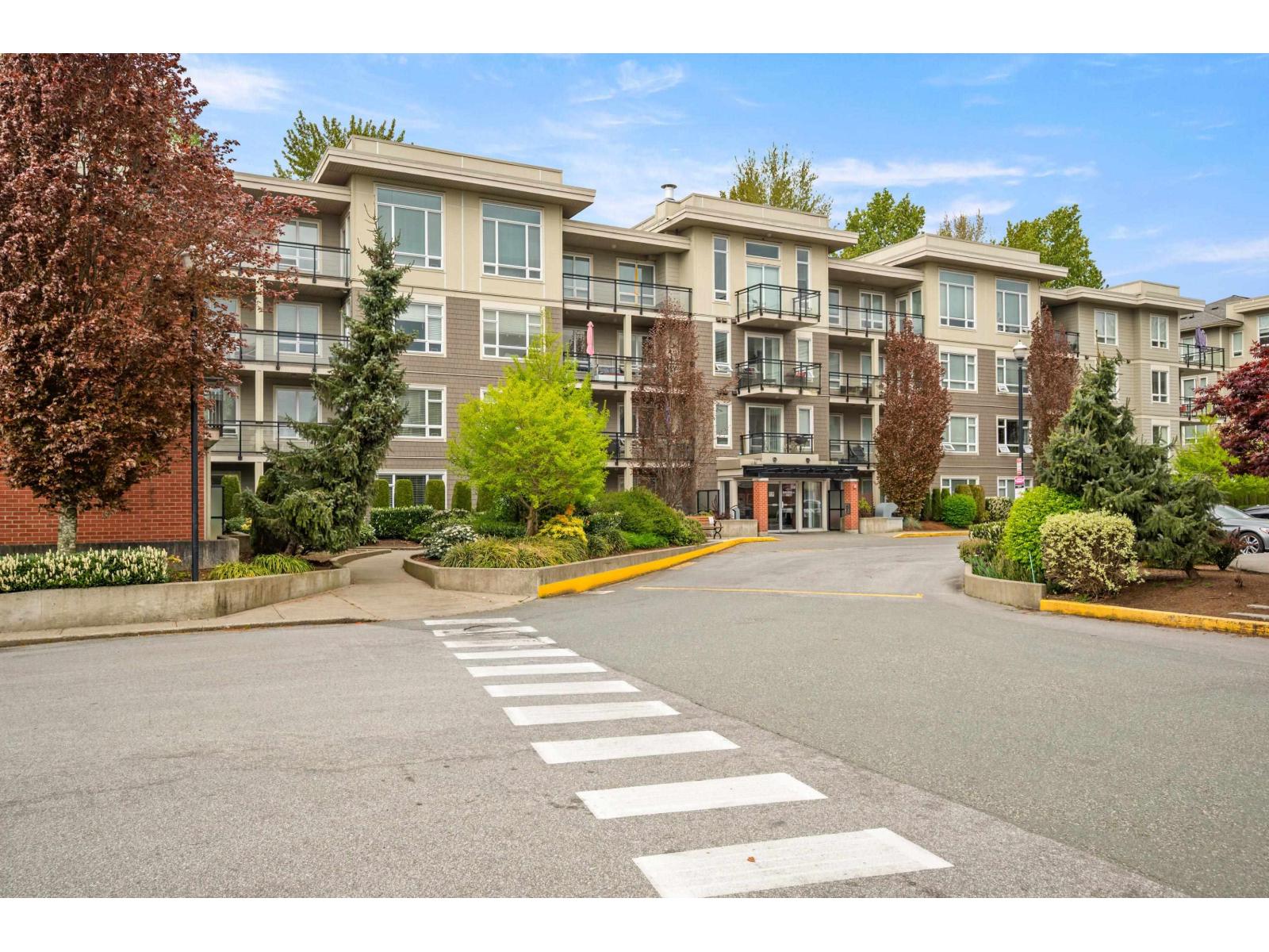 A409 20211 66 Avenue, Langley, British Columbia  V2Y 0L4 - Photo 2 - R3123481
