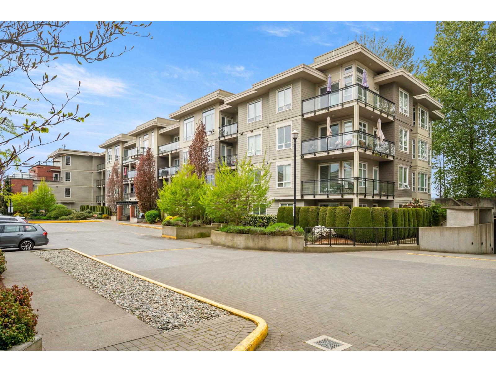 A409 20211 66 Avenue, Langley, British Columbia  V2Y 0L4 - Photo 3 - R3123481