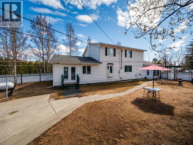 1201 Hickory Street, Whitehorse, Yukon  Y1A 4M4 - Photo 5 - 17255