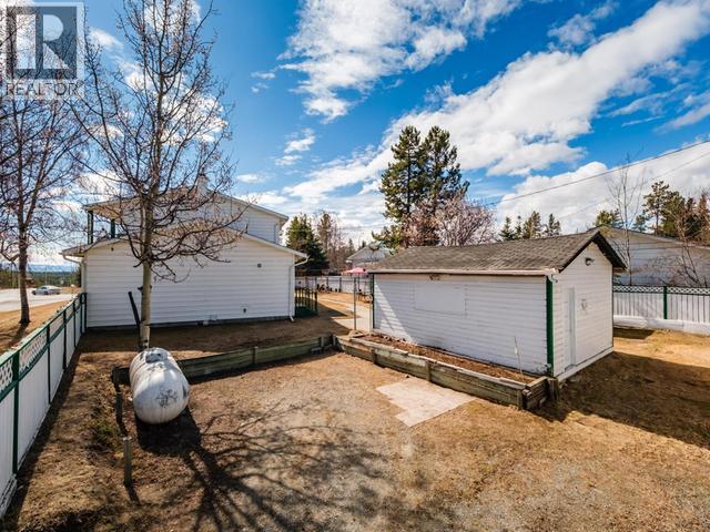 1201 Hickory Street, Whitehorse, Yukon  Y1A 4M4 - Photo 9 - 17255