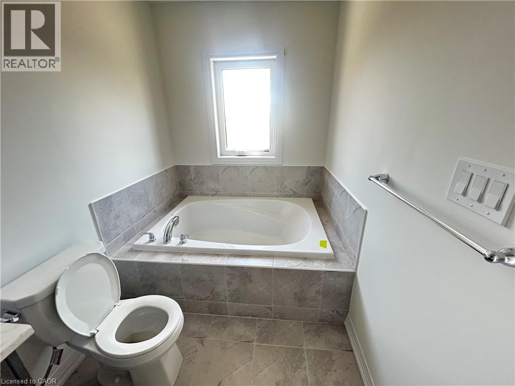 395 Starlight Avenue, Breslau, Ontario  N0B 1M0 - Photo 16 - 40825474