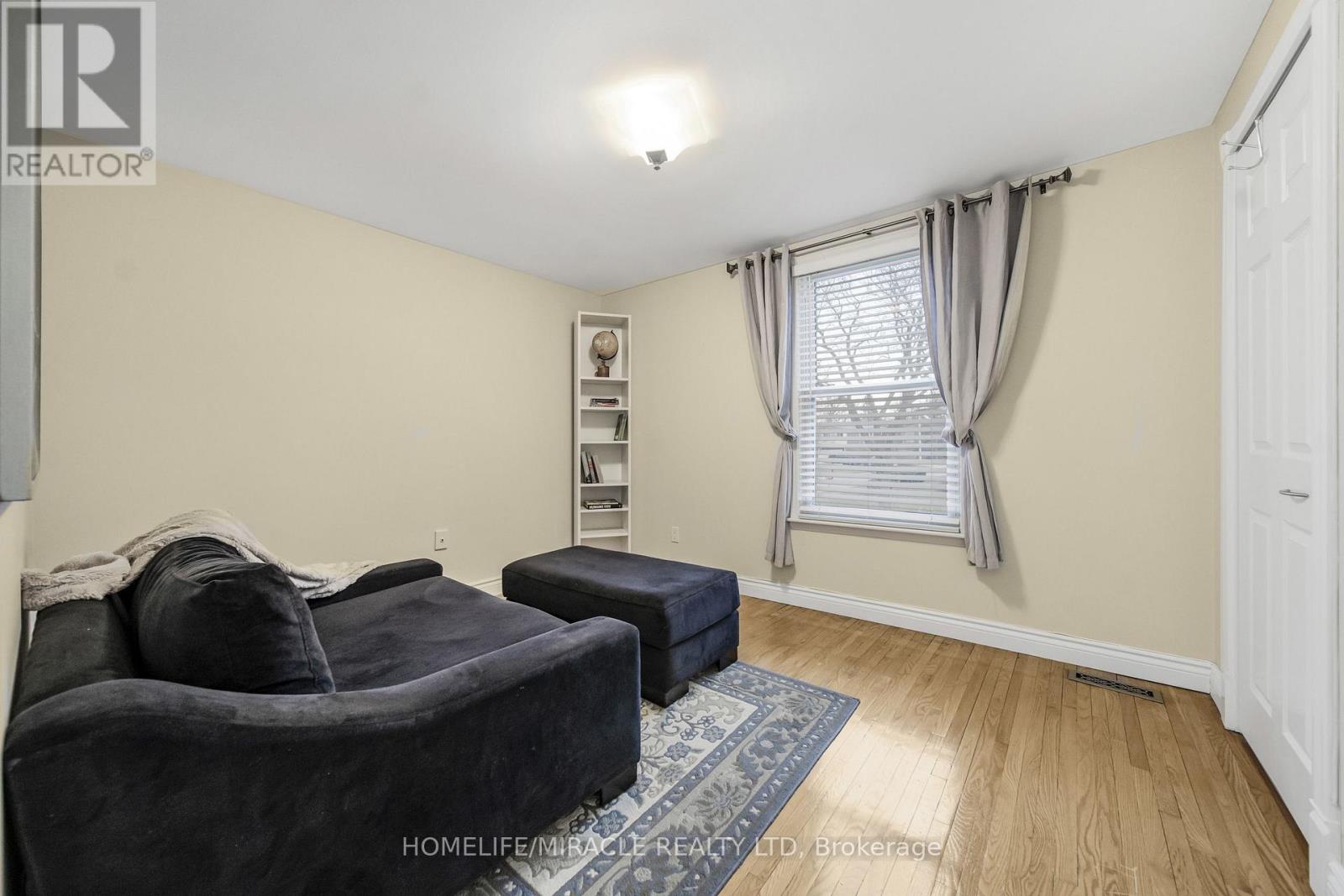 38 River View Drive, Brampton, Ontario  L6W 2E5 - Photo 28 - W13131214