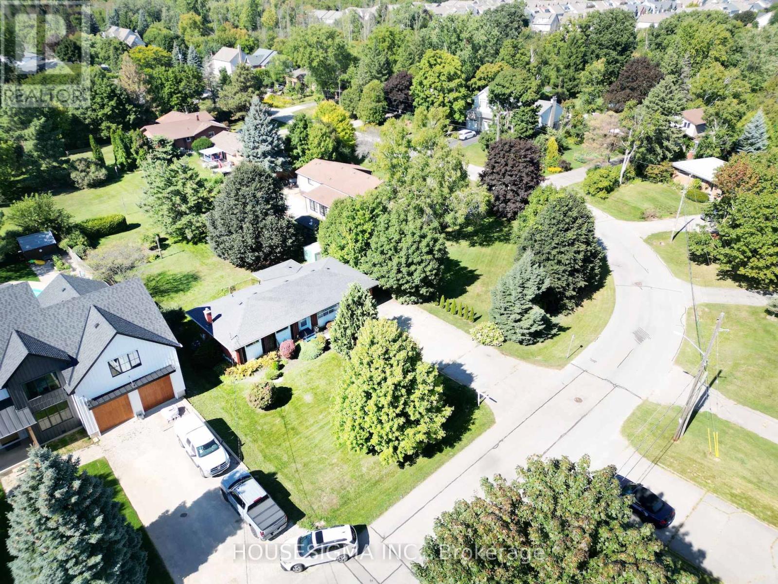 33 Ridgeway Avenue, Guelph, Ontario  N1L 1G9 - Photo 3 - X13131168