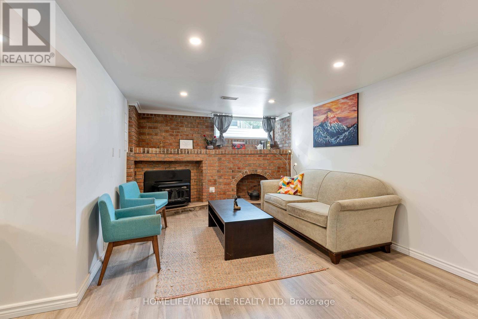 32 Durham Road, Hamilton, Ontario  L8E 1X1 - Photo 30 - X13131218