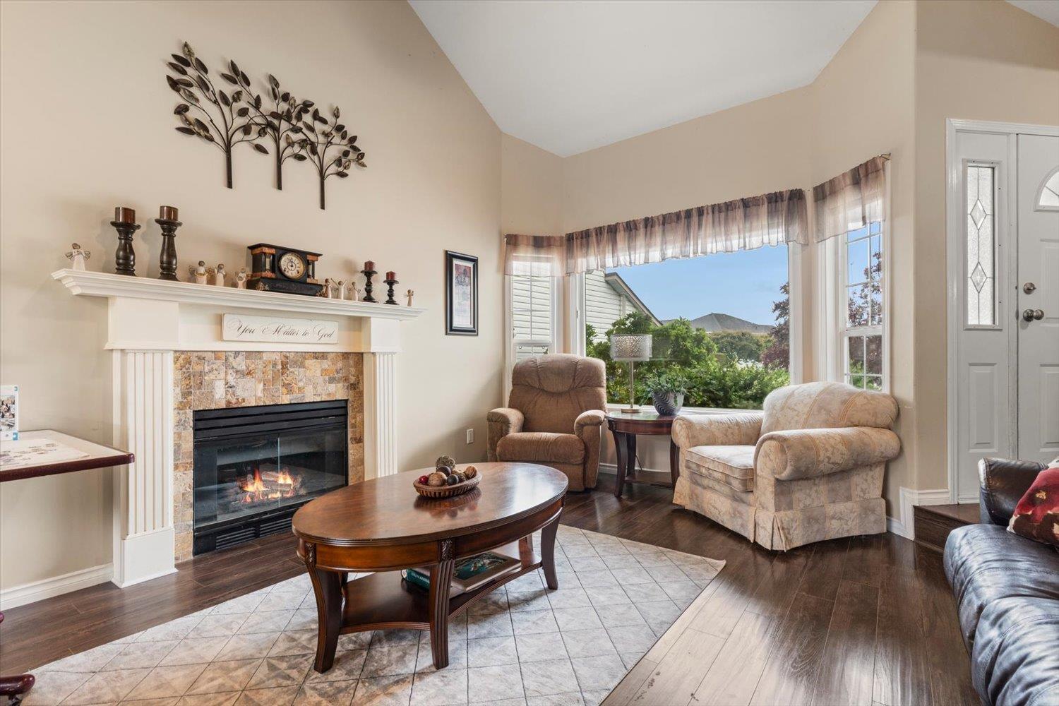 45436 Dorell Place, Sardis West Vedder, Chilliwack, British Columbia  V2R 3V3 - Photo 3 - R3124039