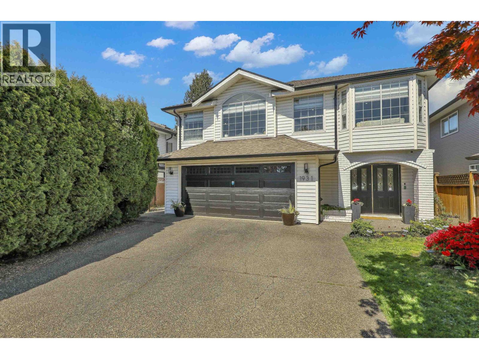 1931 Jacana Avenue, Port Coquitlam, British Columbia  V3C 5Y4 - Photo 2 - R3123571