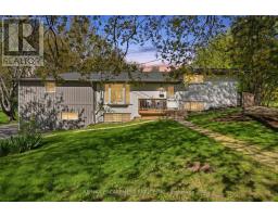22 ROSEBOUGH STREET, Hamilton, Ontario