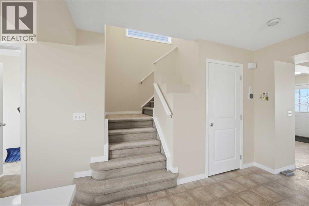 35 Saddlebrook Link Ne, Calgary, Alberta  T3J 0B4 - Photo 15 - A2310699