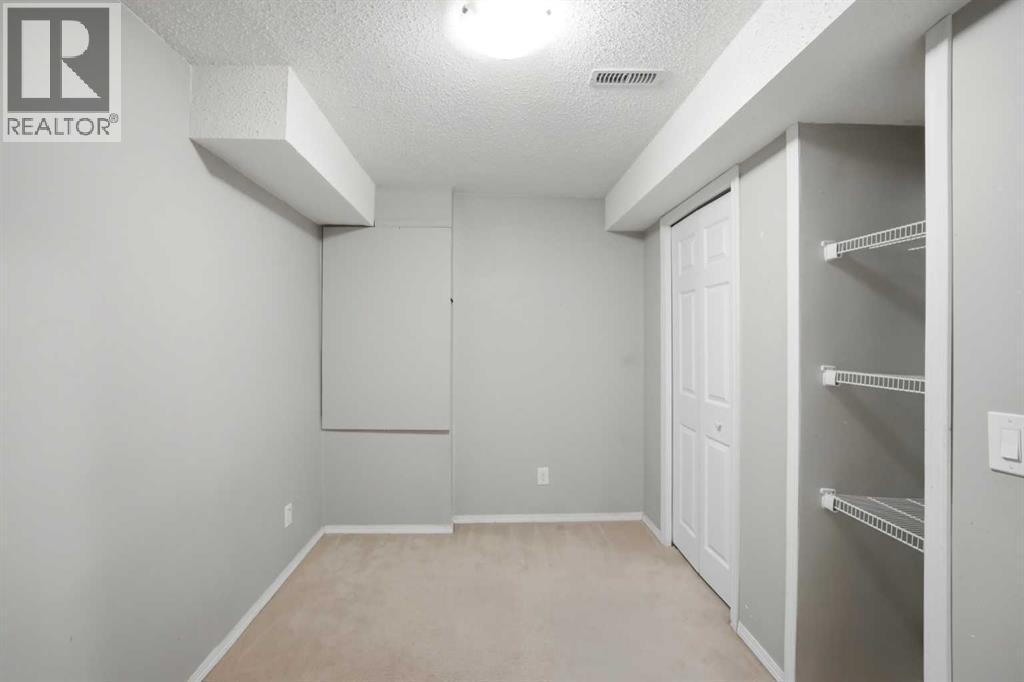 35 Saddlebrook Link Ne, Calgary, Alberta  T3J 0B4 - Photo 38 - A2310699