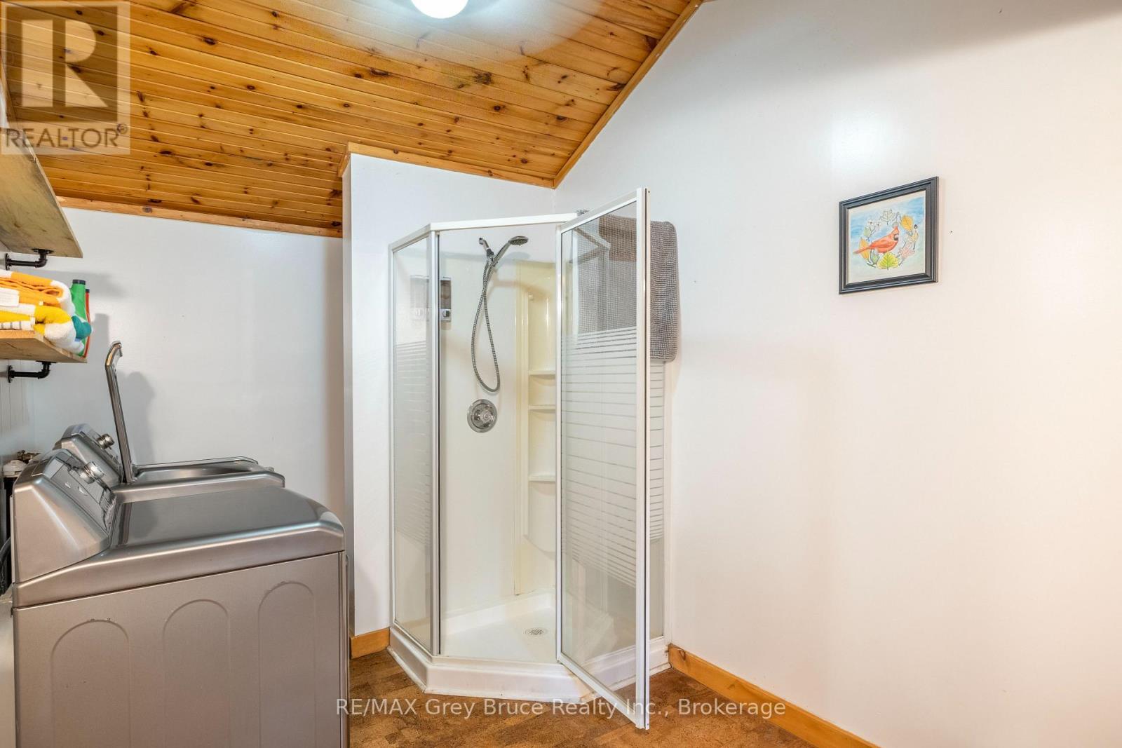 39 Cardinal Avenue, South Bruce Peninsula, Ontario  N0H 2T0 - Photo 16 - X13131278