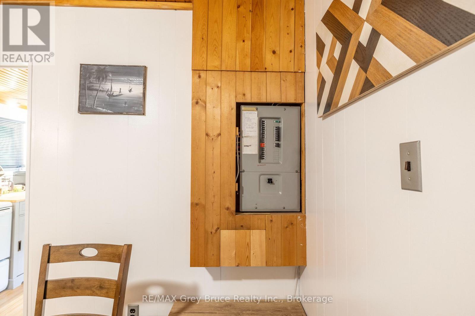39 Cardinal Avenue, South Bruce Peninsula, Ontario  N0H 2T0 - Photo 18 - X13131278