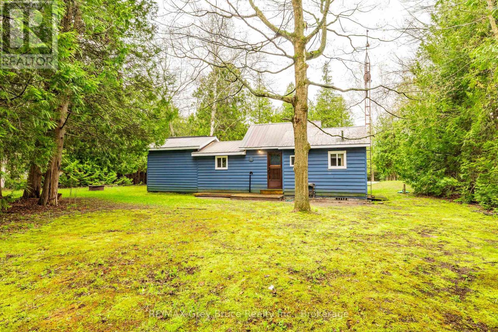 39 Cardinal Avenue, South Bruce Peninsula, Ontario  N0H 2T0 - Photo 19 - X13131278
