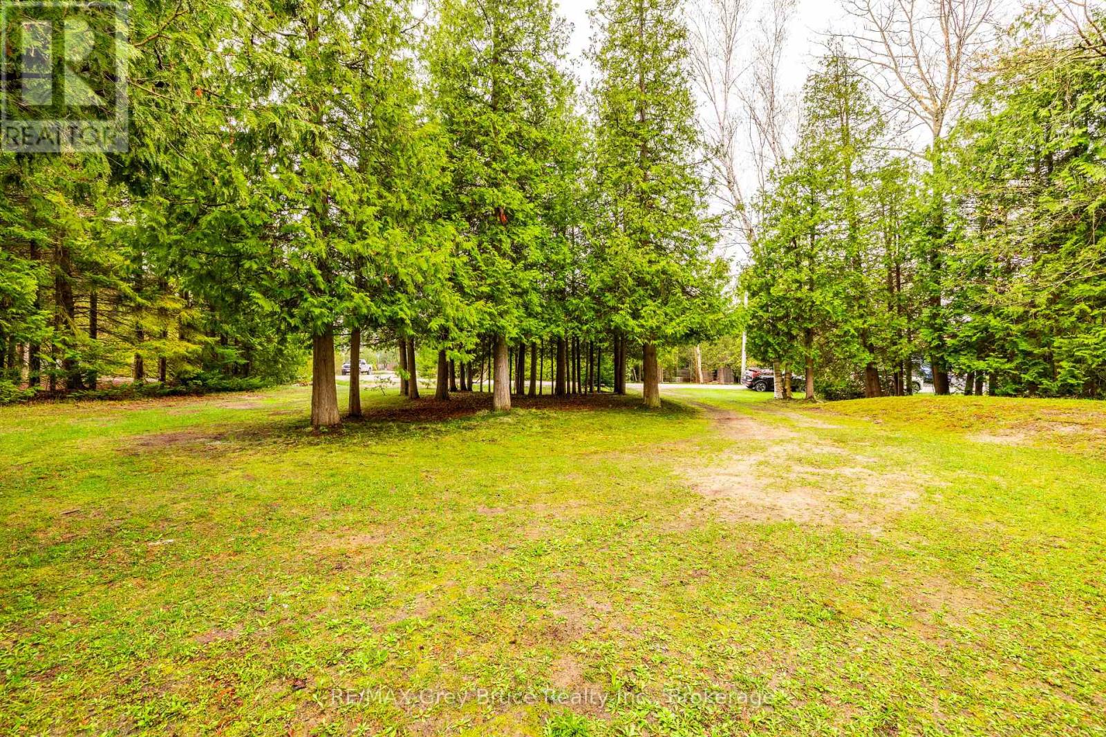 39 Cardinal Avenue, South Bruce Peninsula, Ontario  N0H 2T0 - Photo 21 - X13131278