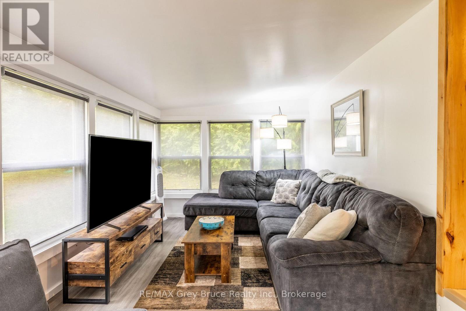 39 Cardinal Avenue, South Bruce Peninsula, Ontario  N0H 2T0 - Photo 6 - X13131278