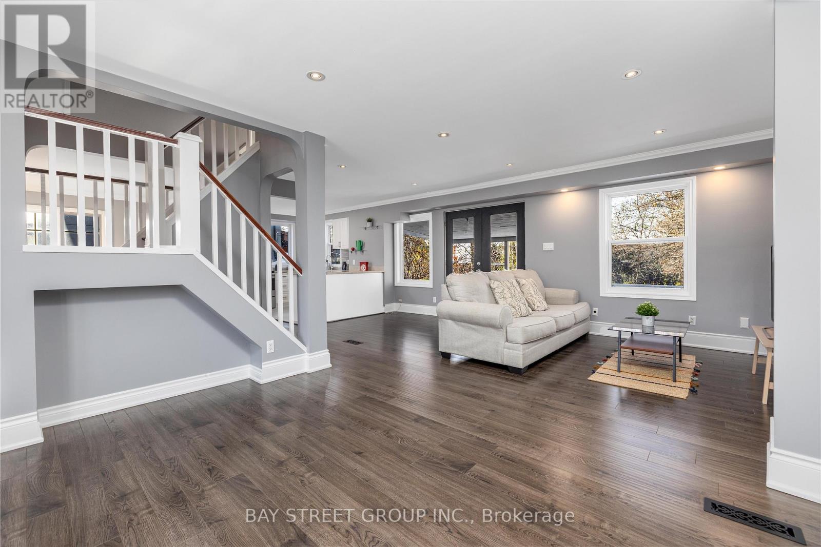 112 Bevdale Road, Toronto, Ontario  M2R 1L7 - Photo 1 - C13131244