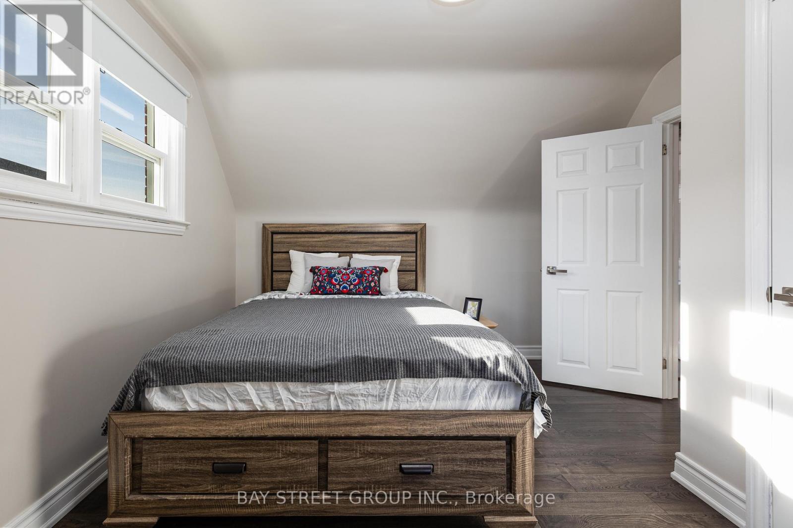 112 Bevdale Road, Toronto, Ontario  M2R 1L7 - Photo 14 - C13131244