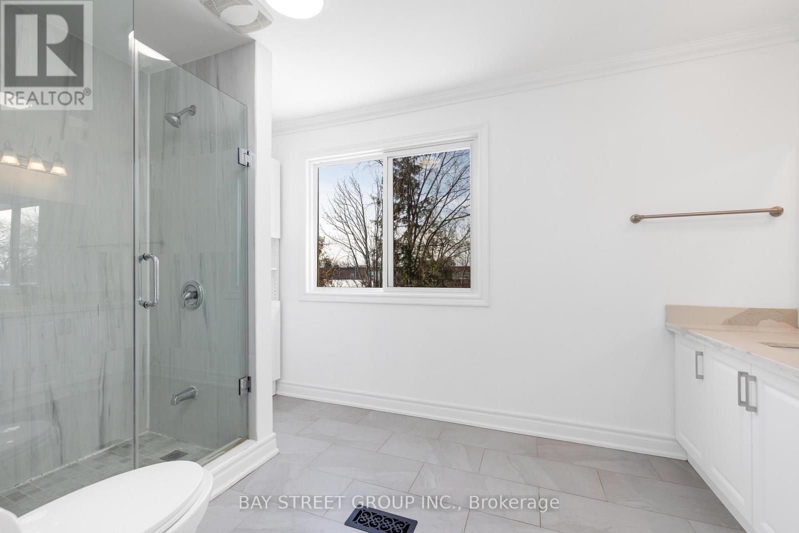 112 Bevdale Road, Toronto, Ontario  M2R 1L7 - Photo 24 - C13131244