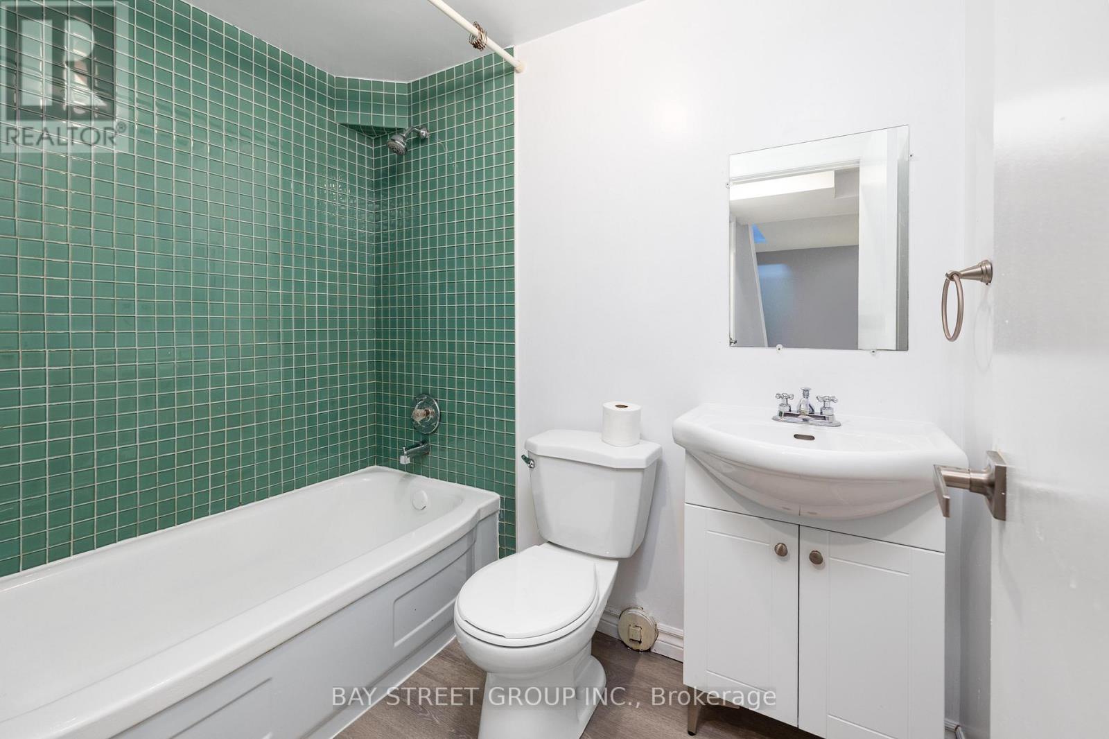 112 Bevdale Road, Toronto, Ontario  M2R 1L7 - Photo 30 - C13131244