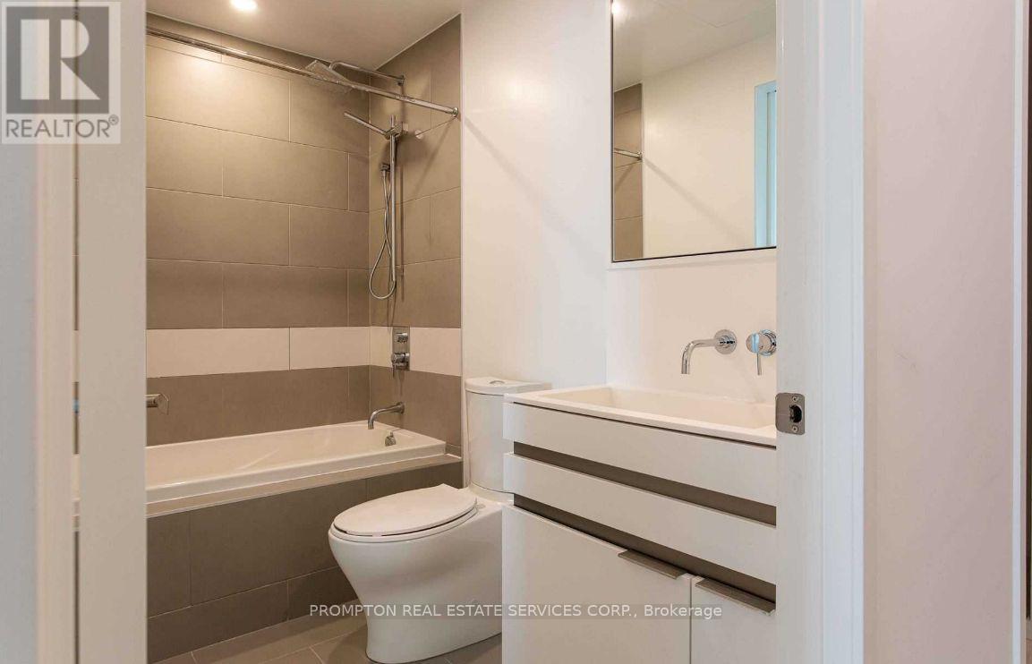 3511 - 197 Yonge Street, Toronto, Ontario  M5B 0C1 - Photo 8 - C13131320