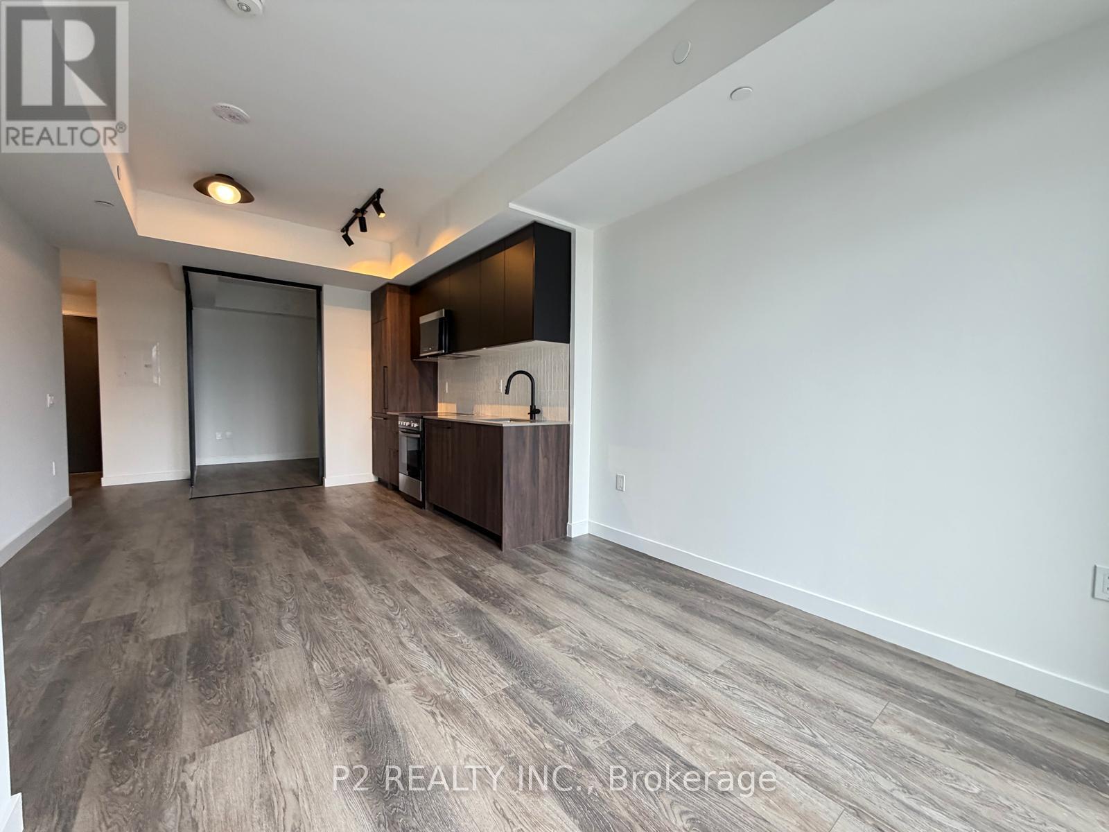 512 - 1635 Military Trail, Toronto, Ontario  M1C 1B2 - Photo 2 - E13131248