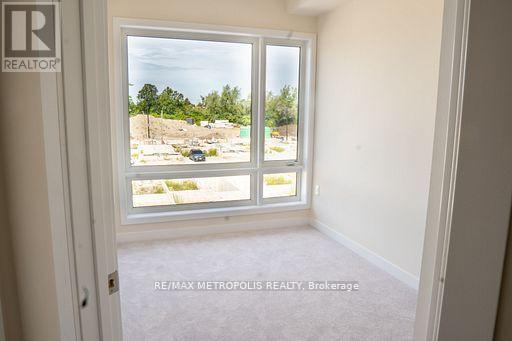 11 Chiffon Street, Vaughan, Ontario  L4L 1V8 - Photo 4 - N13131296