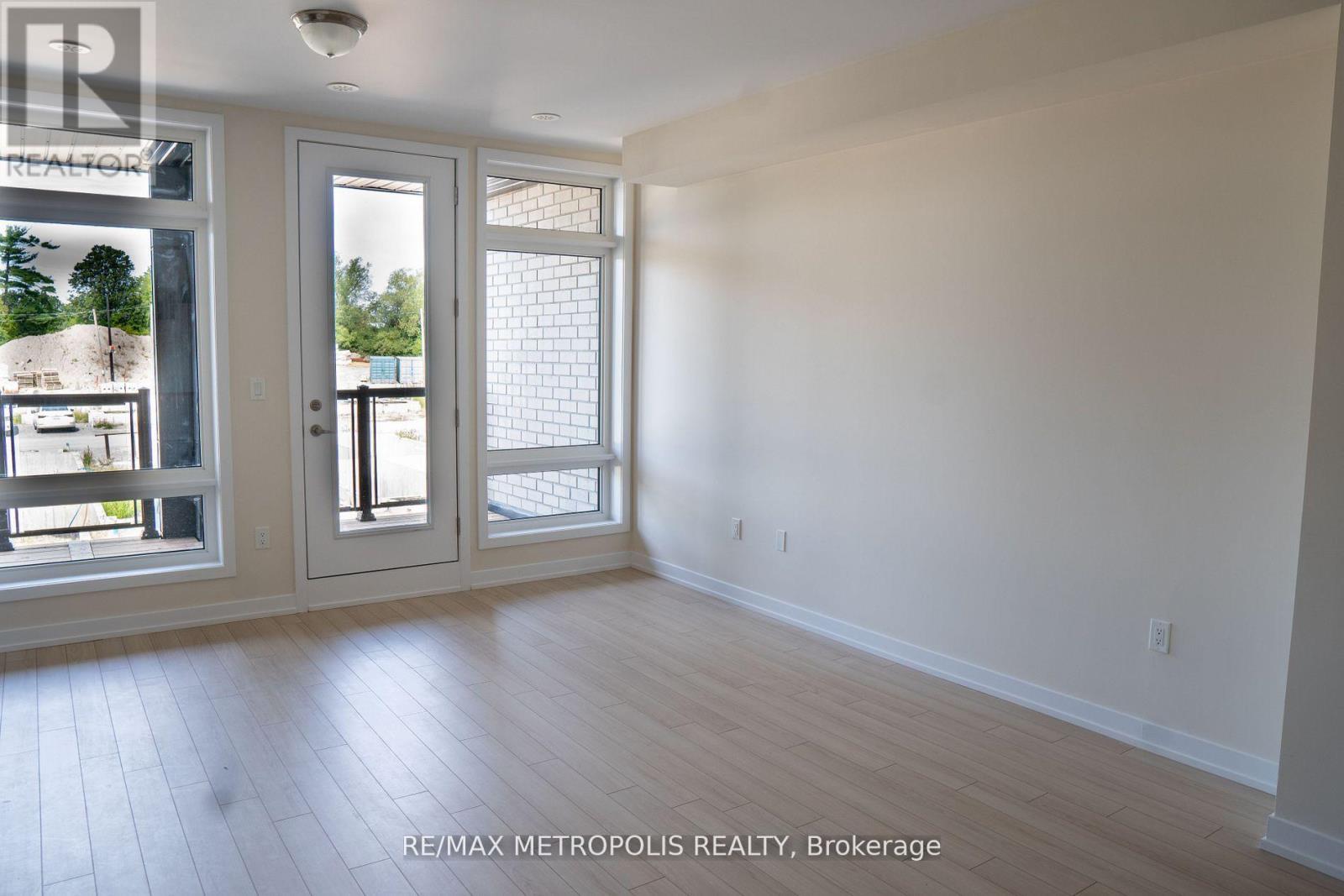 11 Chiffon Street, Vaughan, Ontario  L4L 1V8 - Photo 7 - N13131296