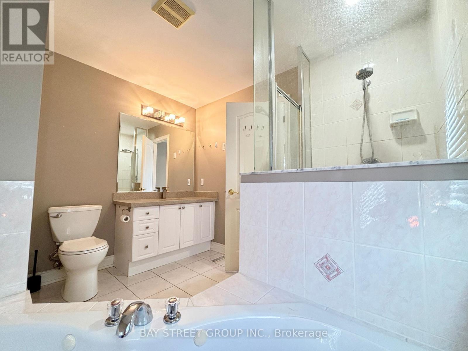 69 Princeton Avenue, Richmond Hill, Ontario  L4S 2E7 - Photo 11 - N13131304