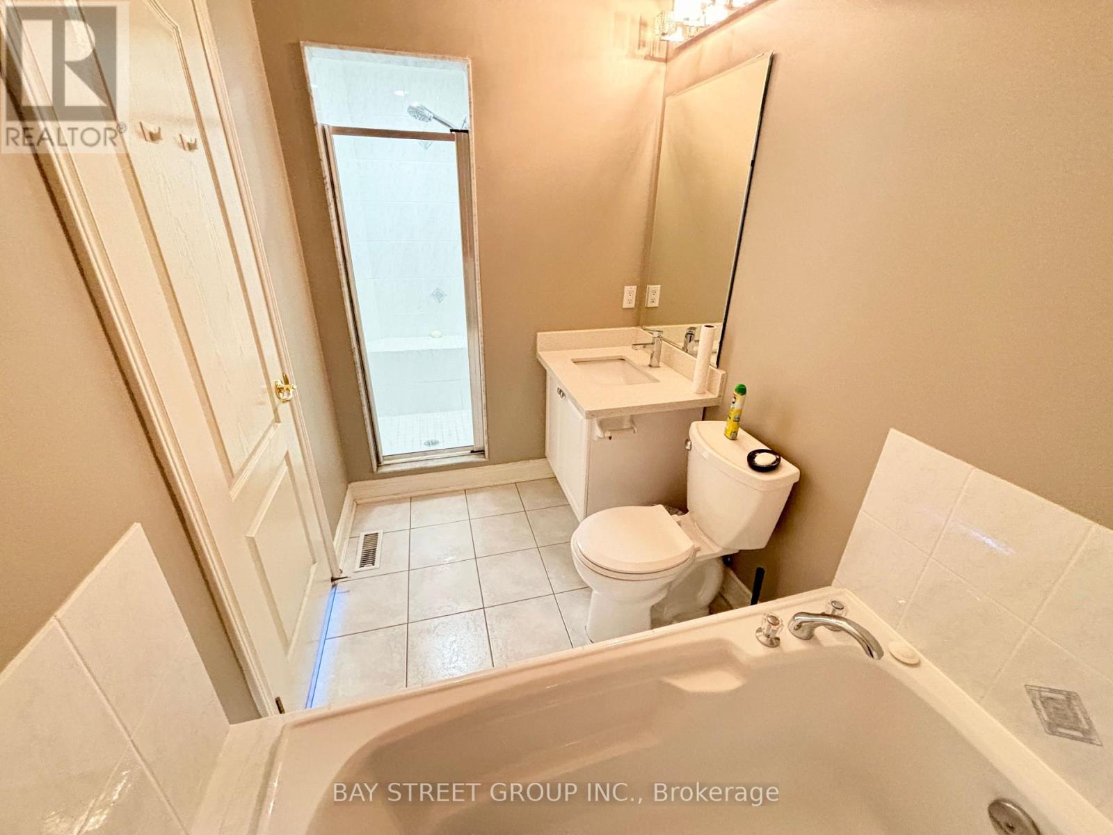 69 Princeton Avenue, Richmond Hill, Ontario  L4S 2E7 - Photo 15 - N13131304